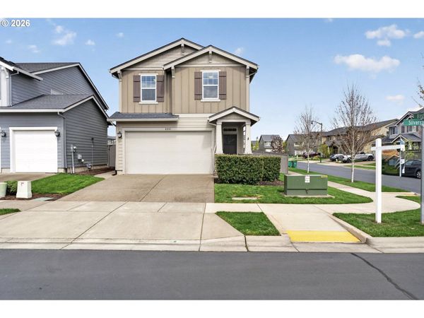 2081 SILVERSTONE DR, Forest Grove, OR 97116