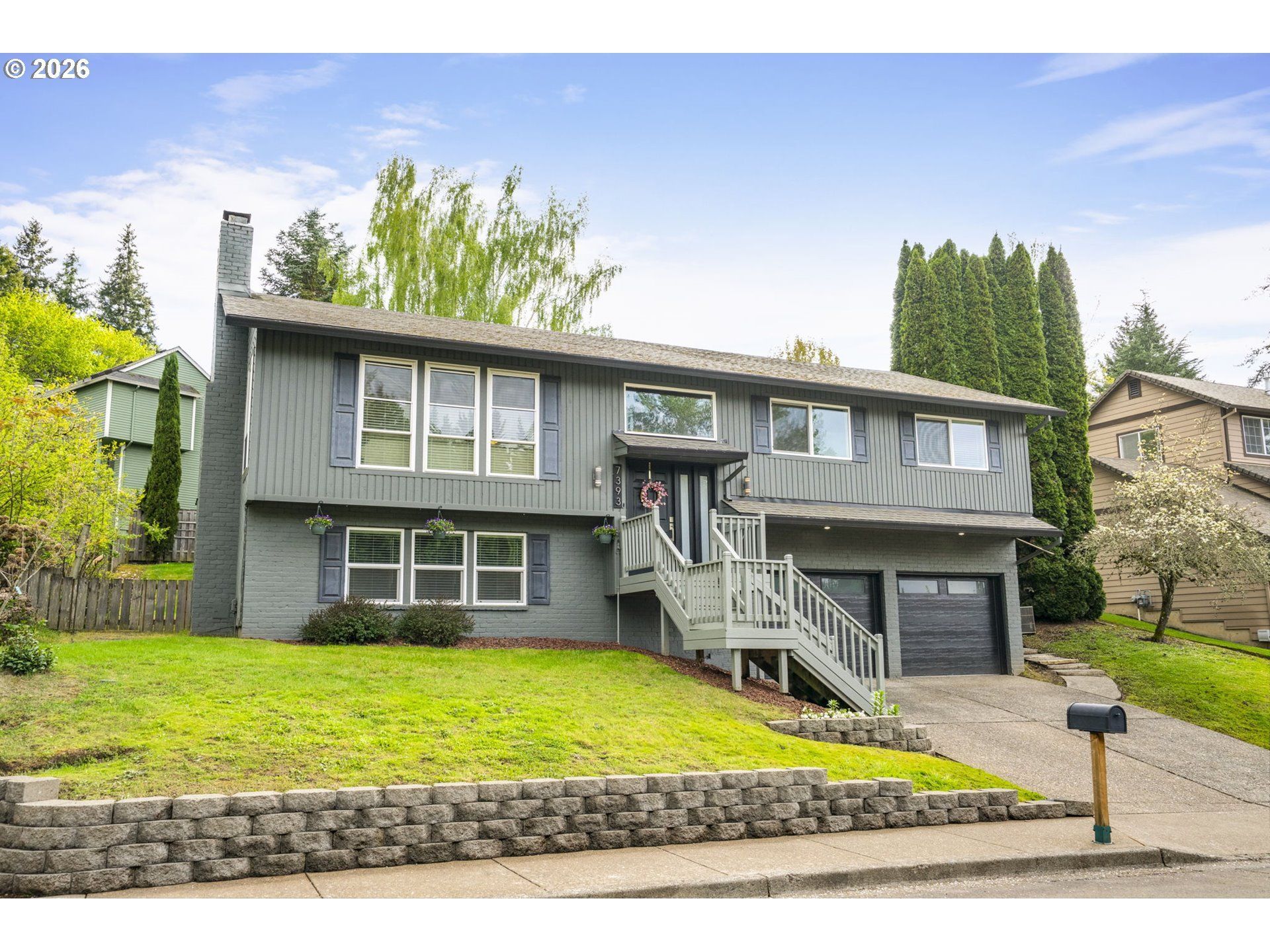 7393 SW Bayberry Dr, Beaverton, OR 97007 Main Photo