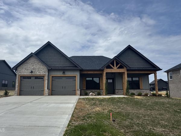 3061 Sawgrass Drive, Jonesborough, TN 37659