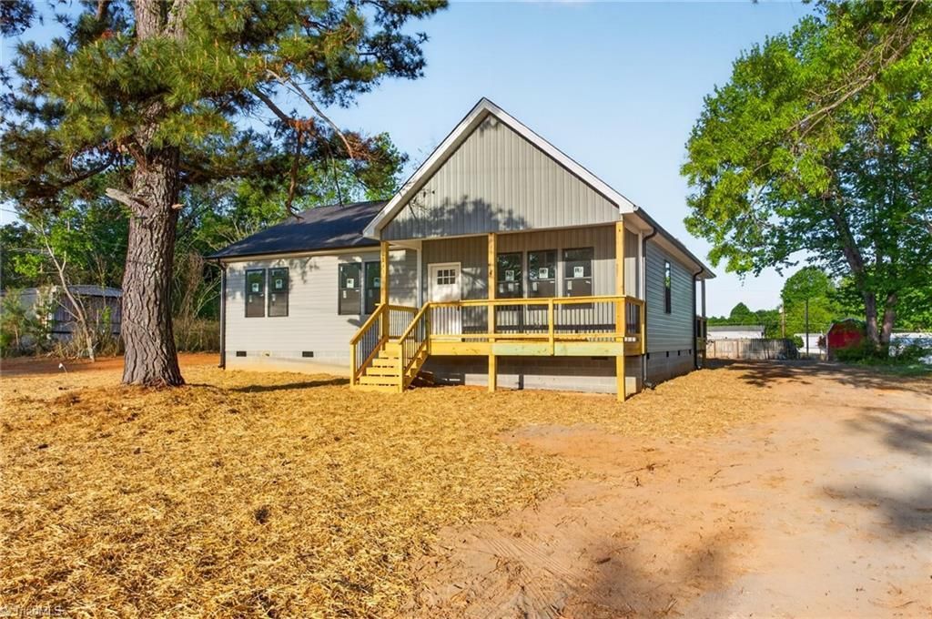 6141 Pepperidge Way, Climax, NC 27233 Main Photo