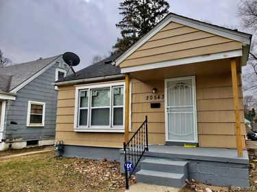 20543 LINDSAY Street , Detroit, MI 48235