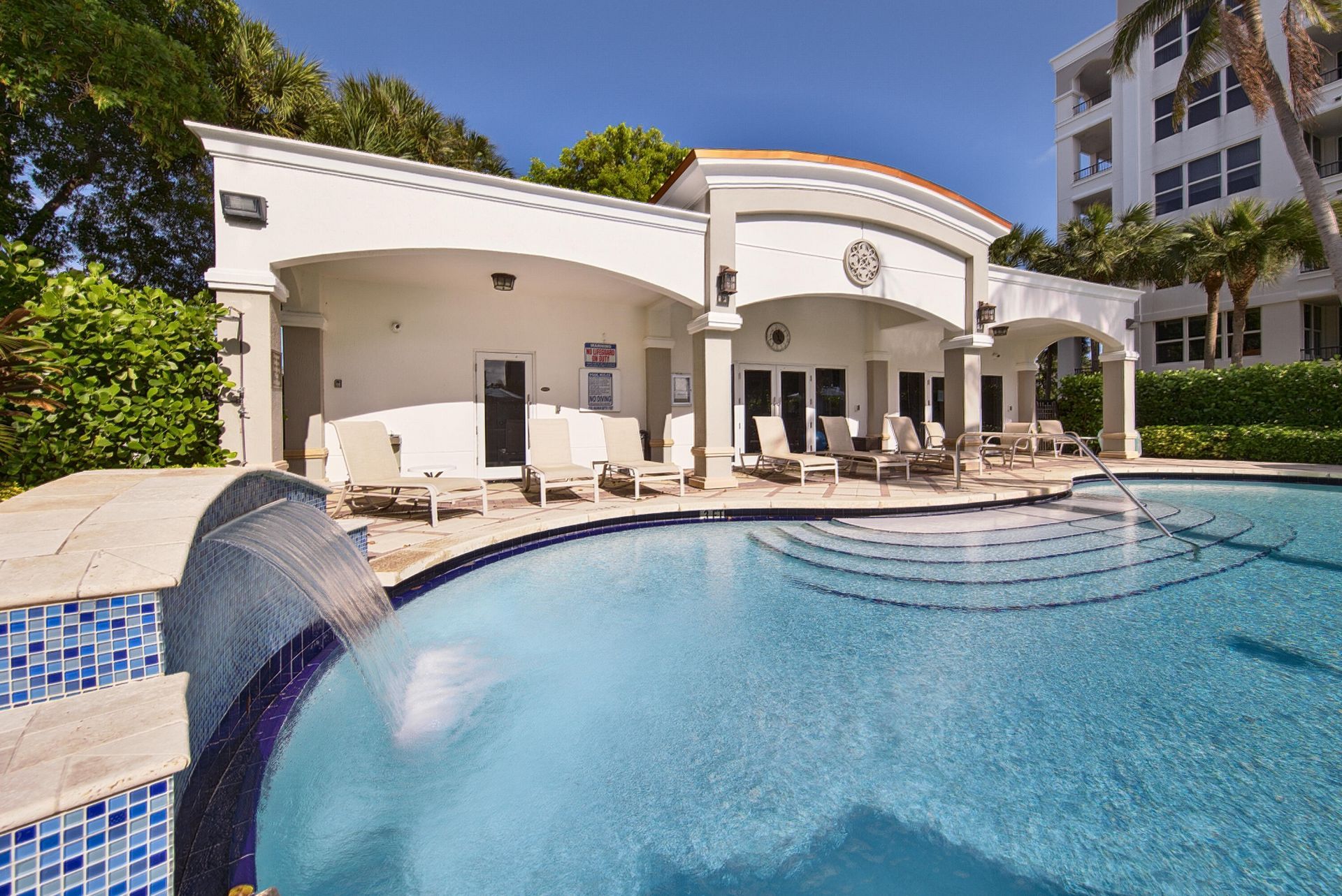 101 SE 20th Avenue, Unit 201, Deerfield Beach, FL 33441 Photo