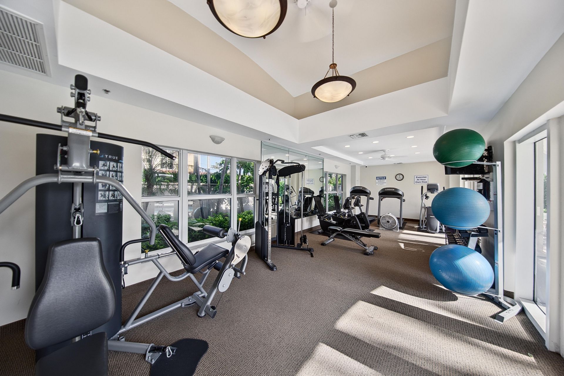 101 SE 20th Avenue, Unit 201, Deerfield Beach, FL 33441 Photo