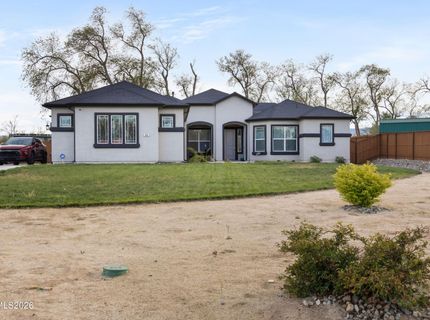 690 Rose Lane, Fernley, NV 89408 Photo