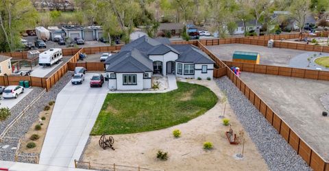690 Rose Lane, Fernley, NV 89408 Photo