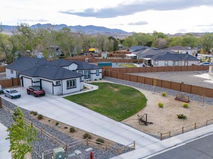 690 Rose Lane, Fernley, NV 89408 Photo
