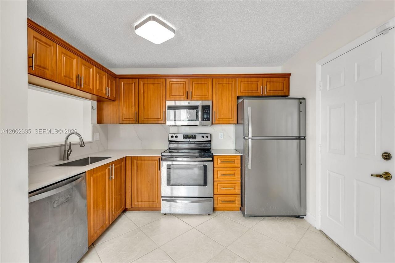 11163 Chandler Dr, Unit 11163, Cooper City, FL 33026 Photo
