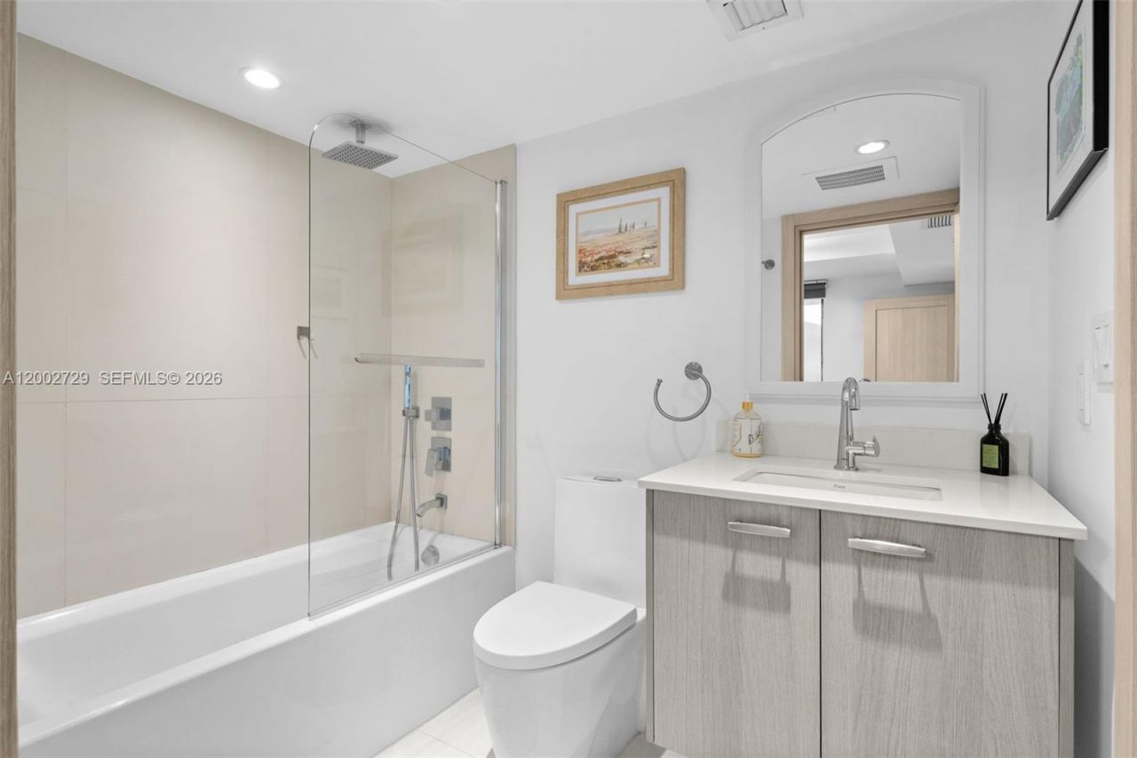 1133 102nd St, Unit 407, Bay Harbor Islands, FL 33154 Photo