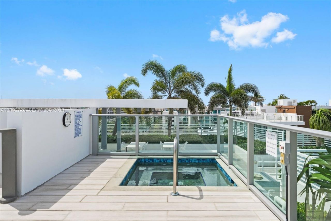 1133 102nd St, Unit 407, Bay Harbor Islands, FL 33154 Photo