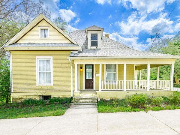 719 W 11th Street, Bloomington, IN 47404