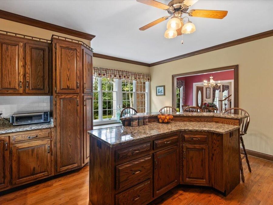 Property Image 28