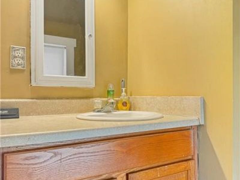 711 N Russell Street, Urbana, OH 43078 Photo 24