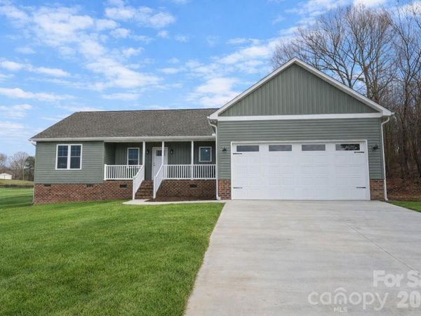 3867 Ritchie Road , Lincolnton, NC 28092