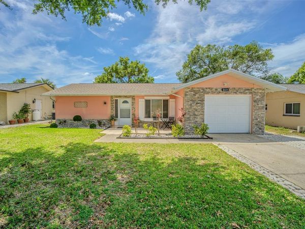 8024 LAS CRUCES COURT , PORT RICHEY, FL 34668