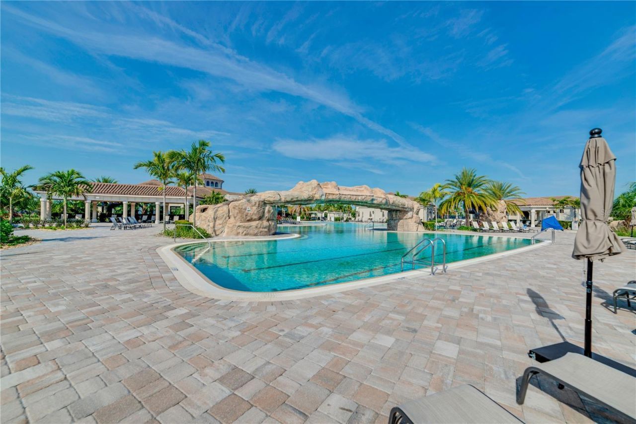 16804 Vardon Terrace, Unit 201, Bradenton, FL 34211 Photo