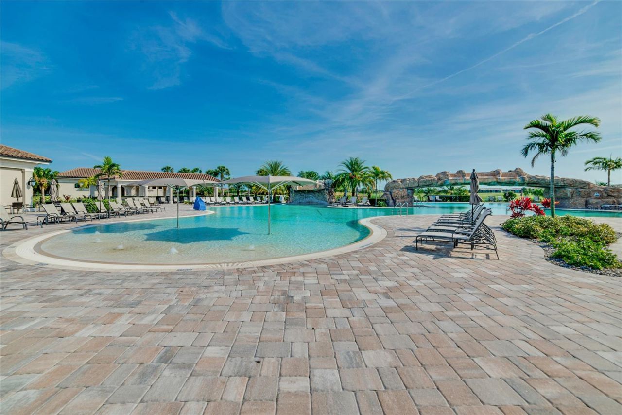 16804 Vardon Terrace, Unit 201, Bradenton, FL 34211 Photo