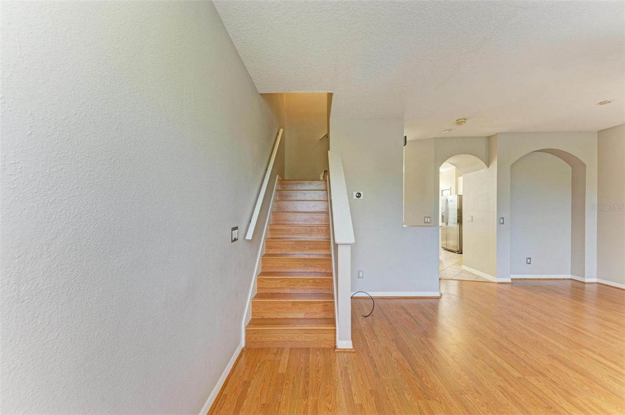 3047 Pointeview Drive, Tampa, FL 33611 Photo