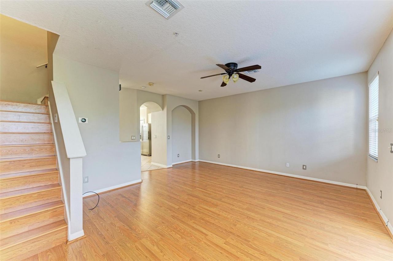 3047 Pointeview Drive, Tampa, FL 33611 Photo