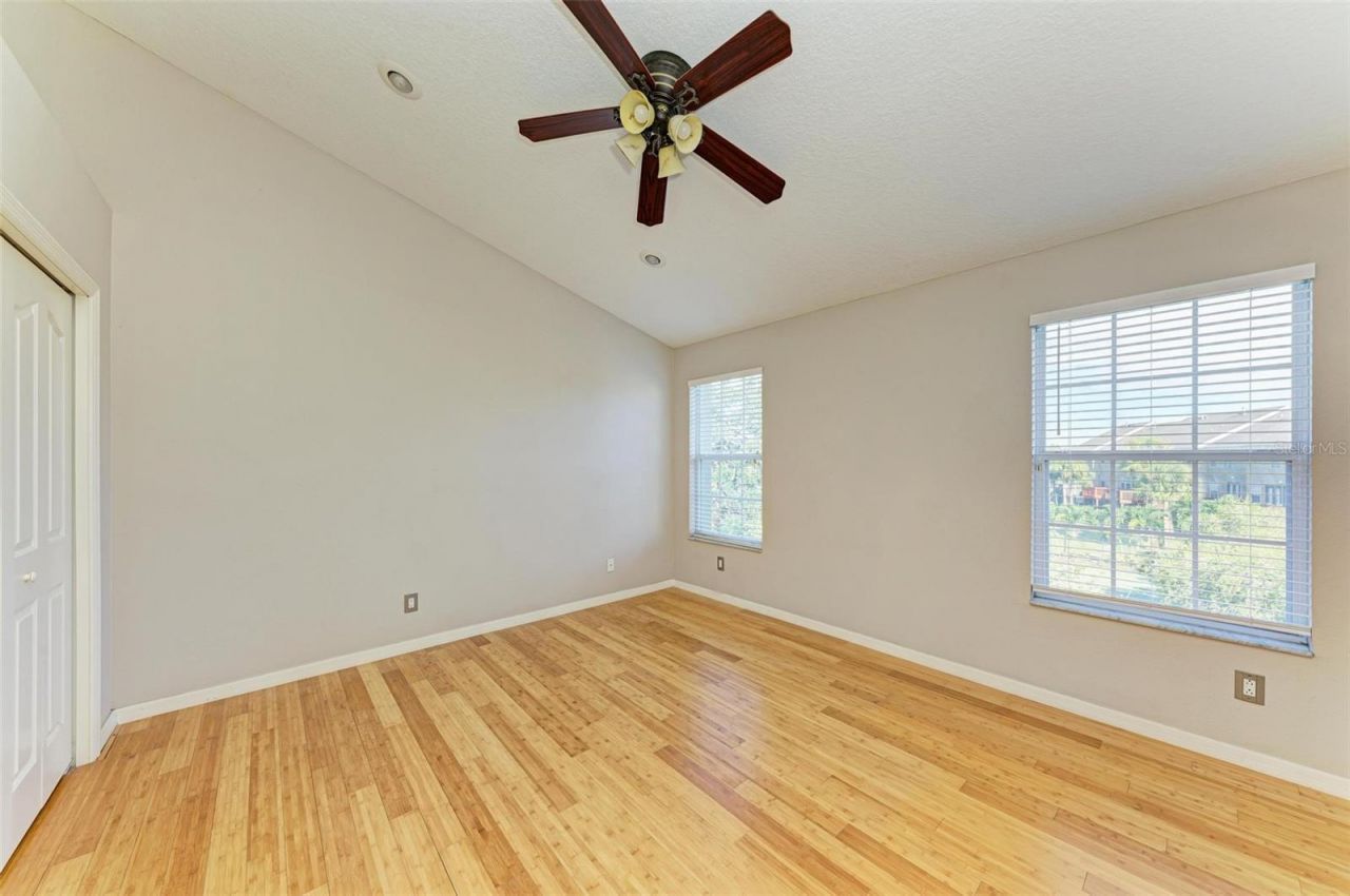 3047 Pointeview Drive, Tampa, FL 33611 Photo
