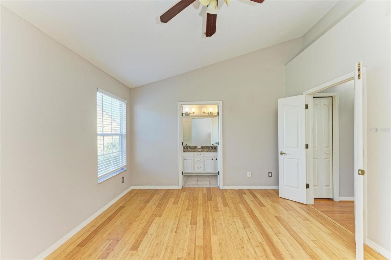 3047 Pointeview Drive, Tampa, FL 33611 Photo