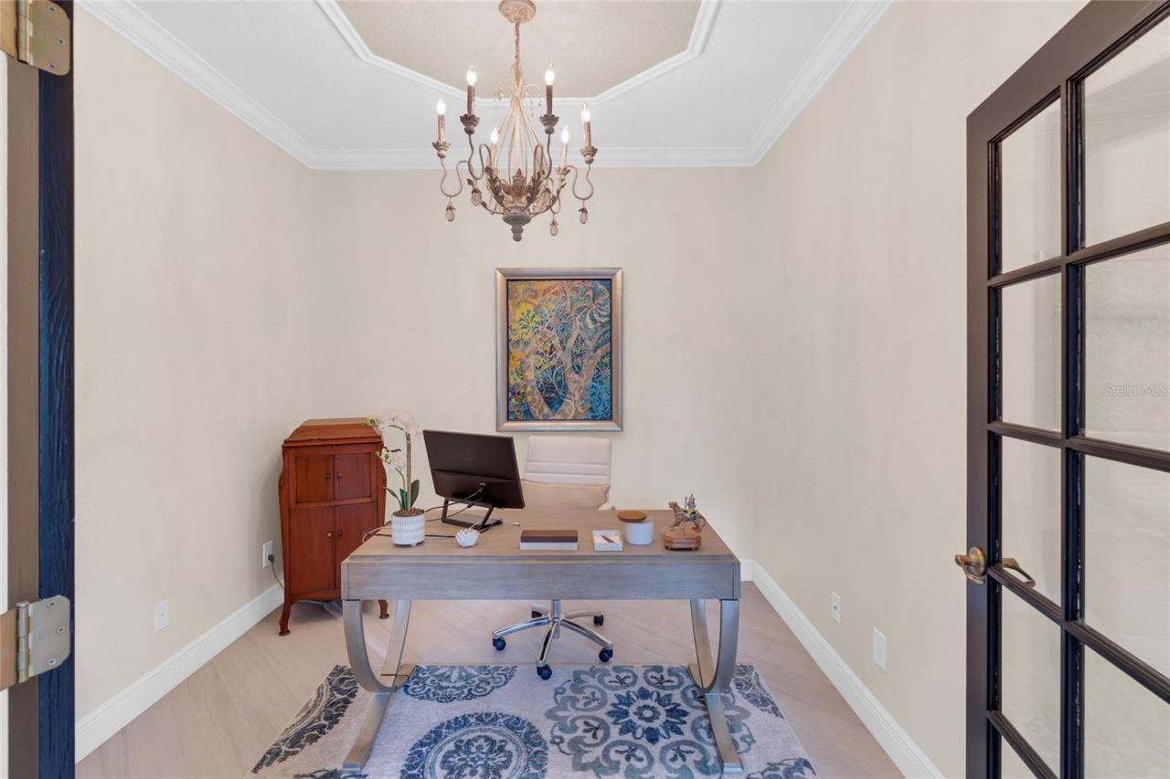 8204 Villa Grande Court, Sarasota, FL 34243 Photo