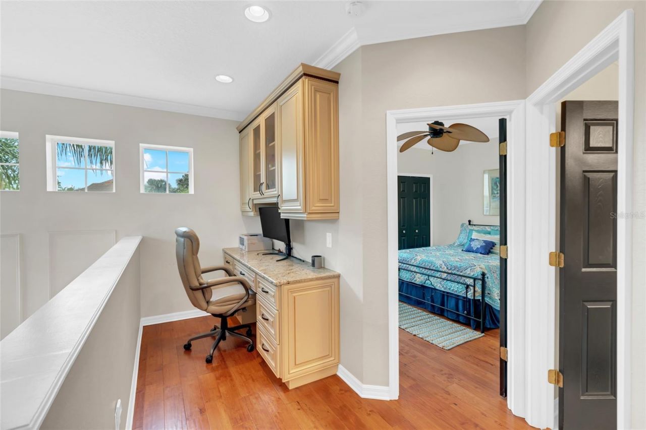 8204 Villa Grande Court, Sarasota, FL 34243 Photo
