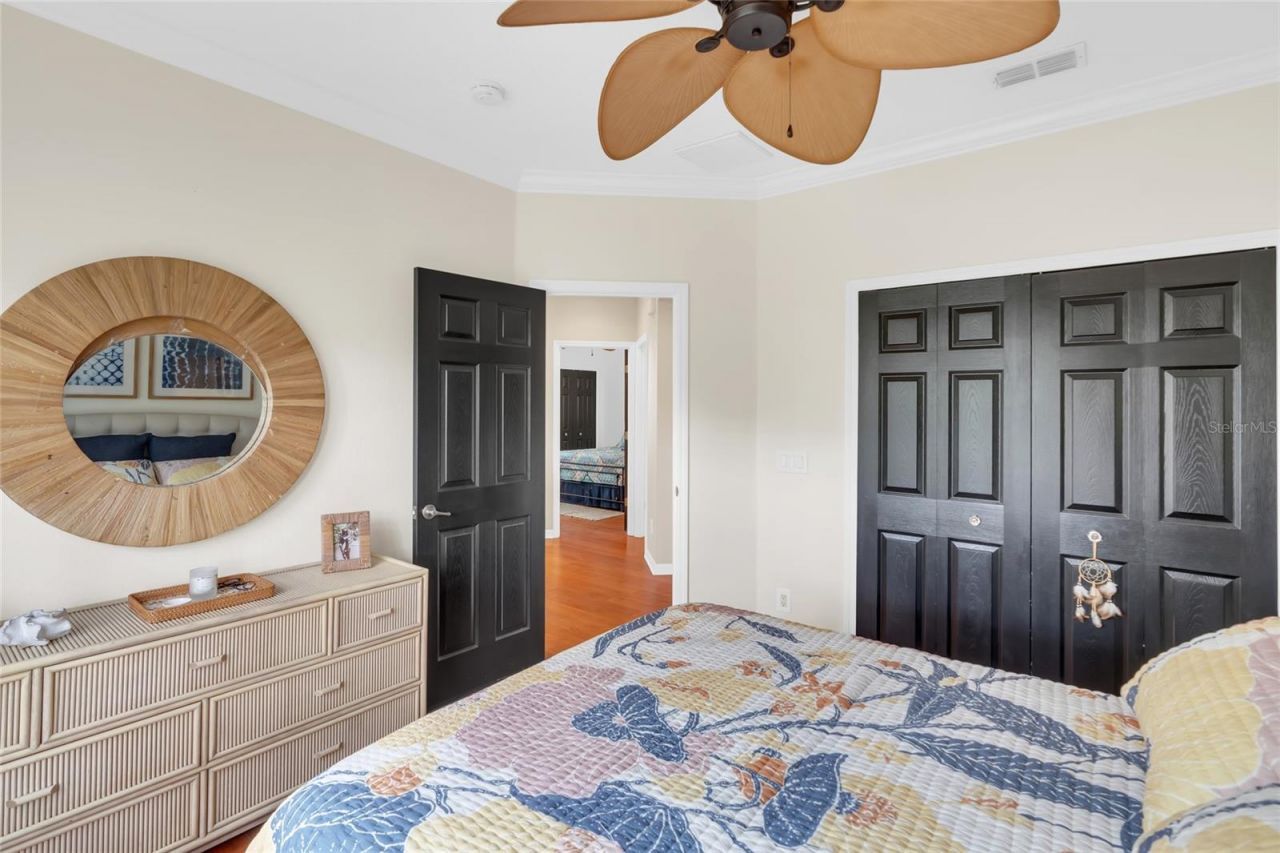 8204 Villa Grande Court, Sarasota, FL 34243 Photo
