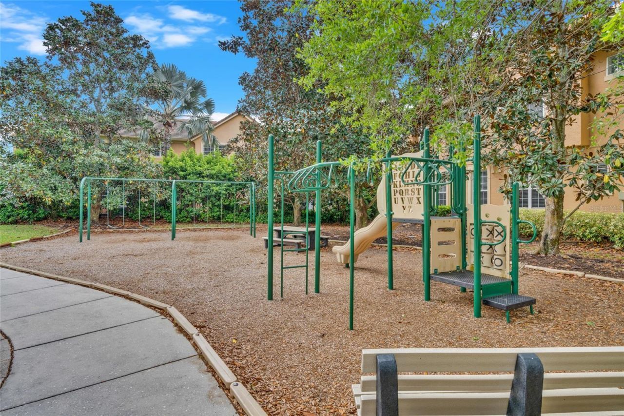 8204 Villa Grande Court, Sarasota, FL 34243 Photo