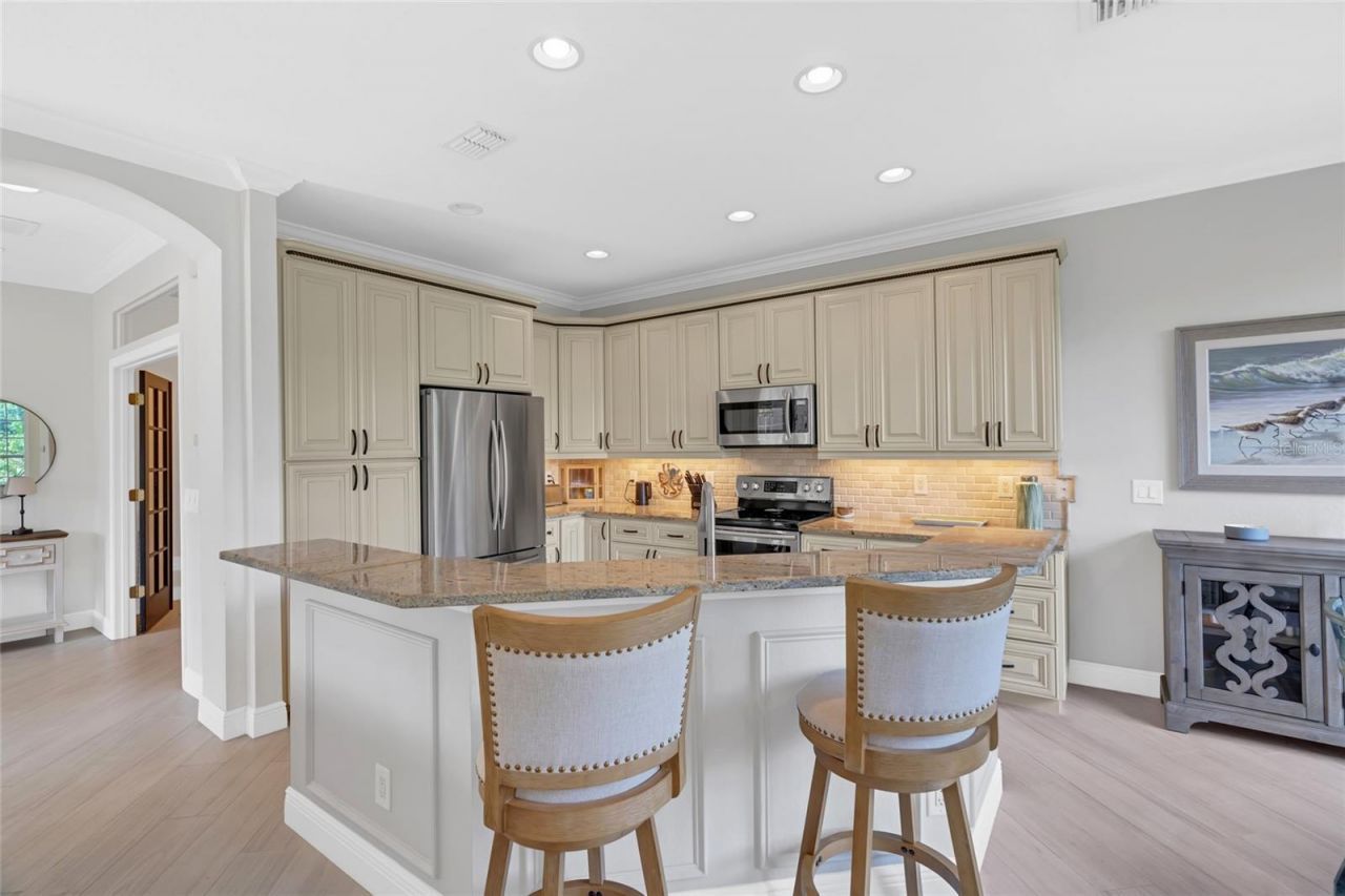 8204 Villa Grande Court, Sarasota, FL 34243 Photo
