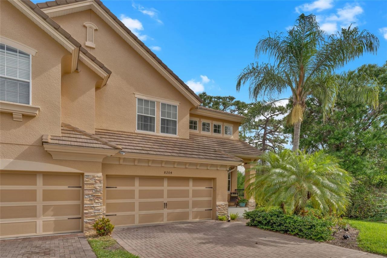 8204 Villa Grande Court, Sarasota, FL 34243 Photo