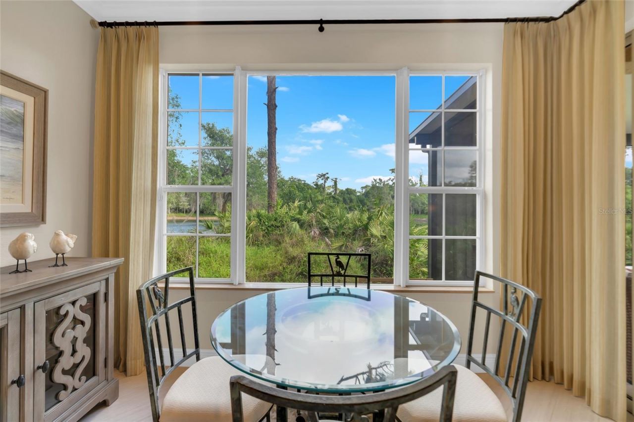 8204 Villa Grande Court, Sarasota, FL 34243 Photo