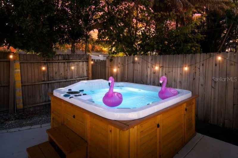 4939 100th Way N, Saint Petersburg, FL 33708 Photo