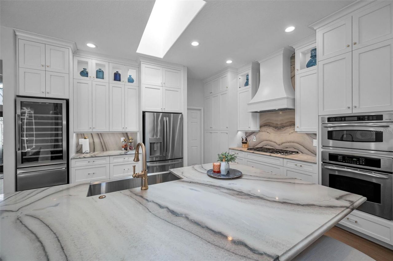 30 Turtle Creek Circle, Oldsmar, FL 34677 Photo