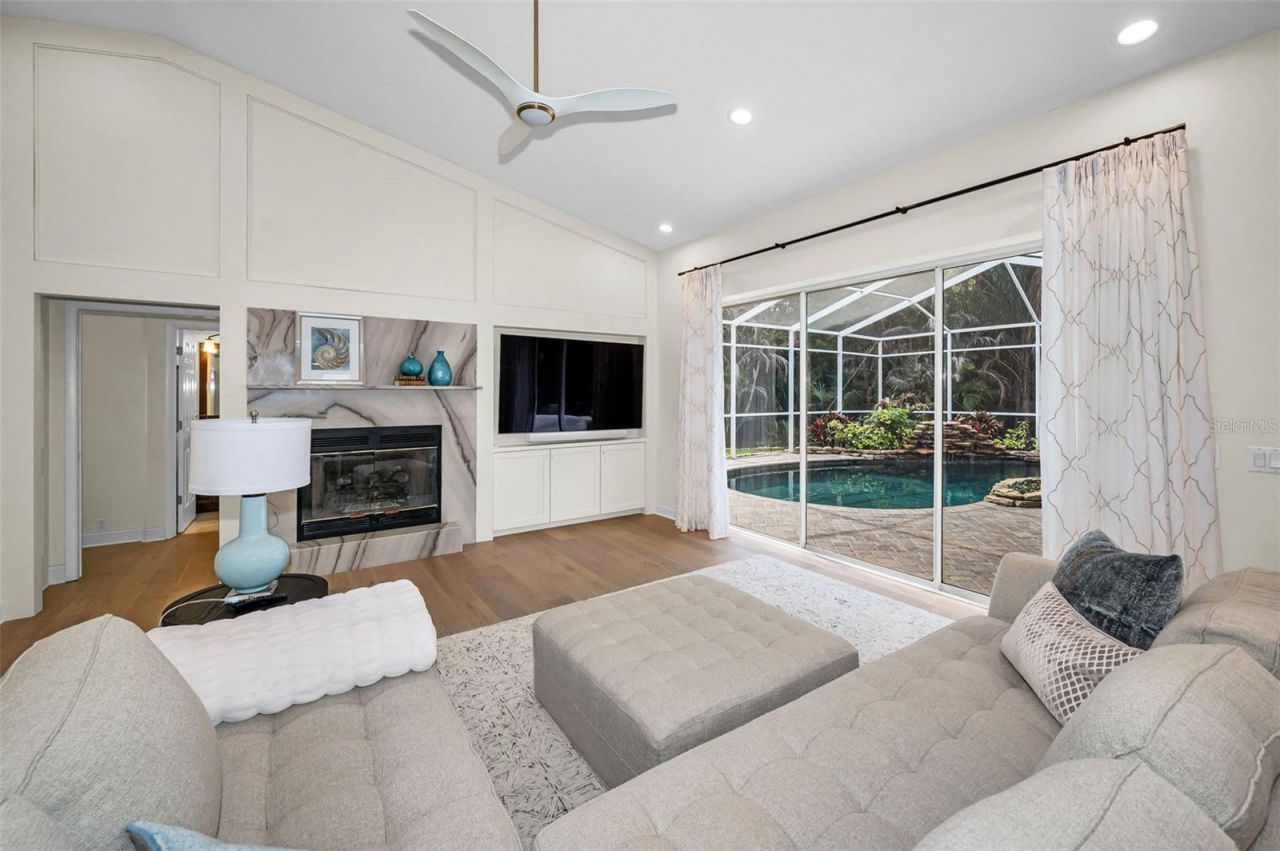 30 Turtle Creek Circle, Oldsmar, FL 34677 Photo