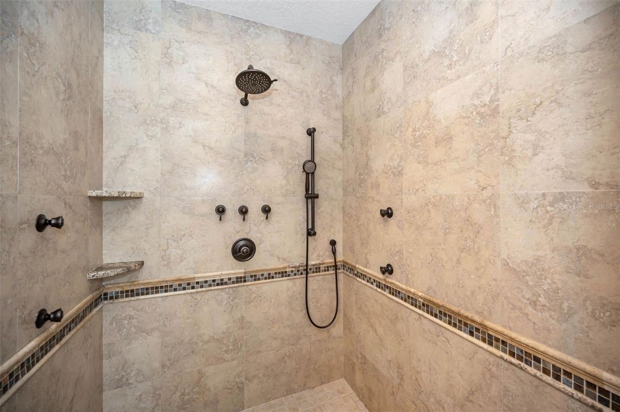 30 Turtle Creek Circle, Oldsmar, FL 34677 Photo