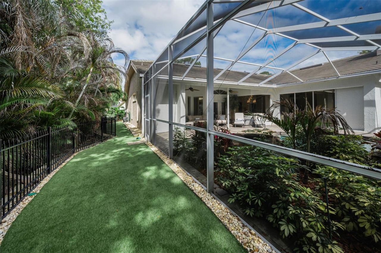 30 Turtle Creek Circle, Oldsmar, FL 34677 Photo