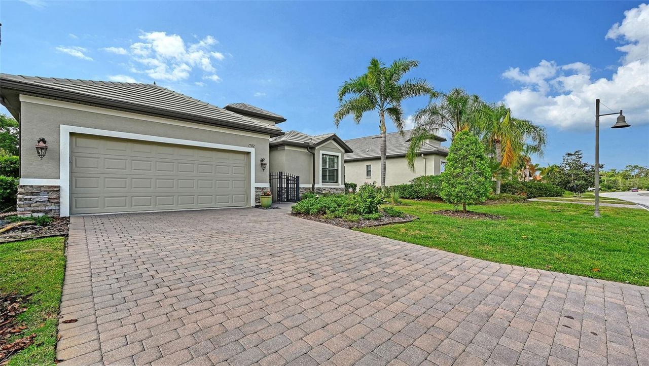 7702 Rio Bella Place, Bradenton, FL 34201 Photo