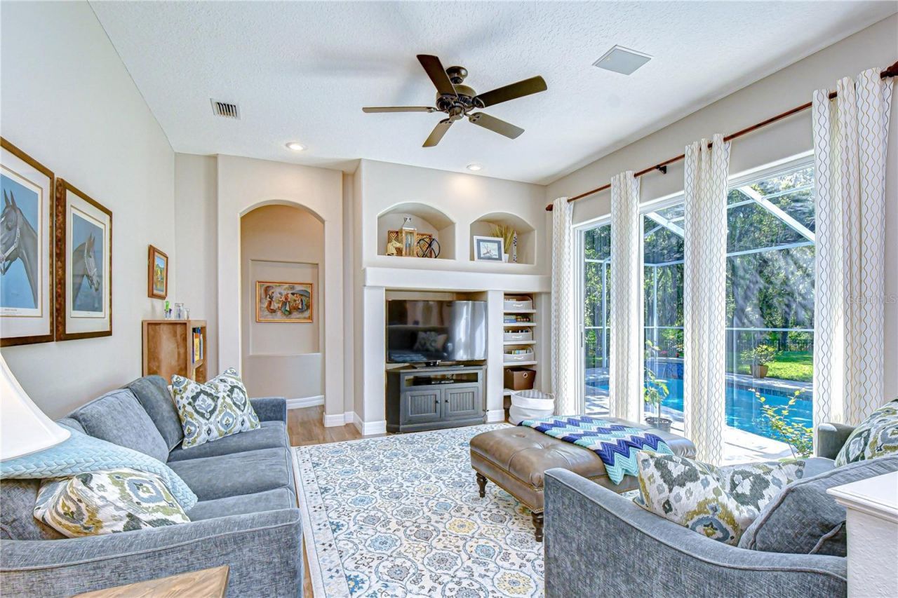 16918 Harrierridge Place, Lithia, FL 33547 Photo