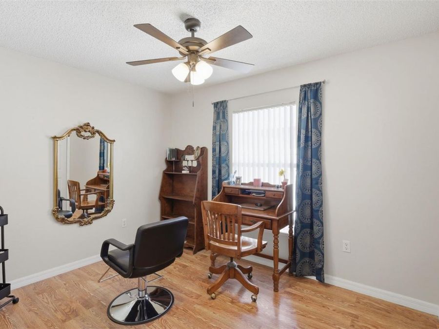 Property Image 38