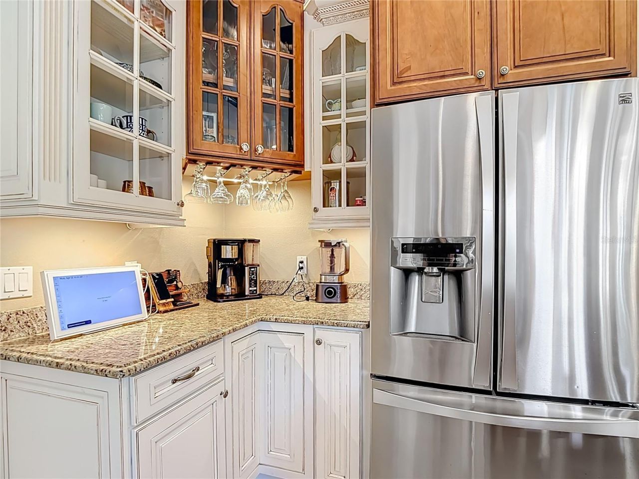 2425 Valrico Forest Drive , Valrico, FL 33594 Photo