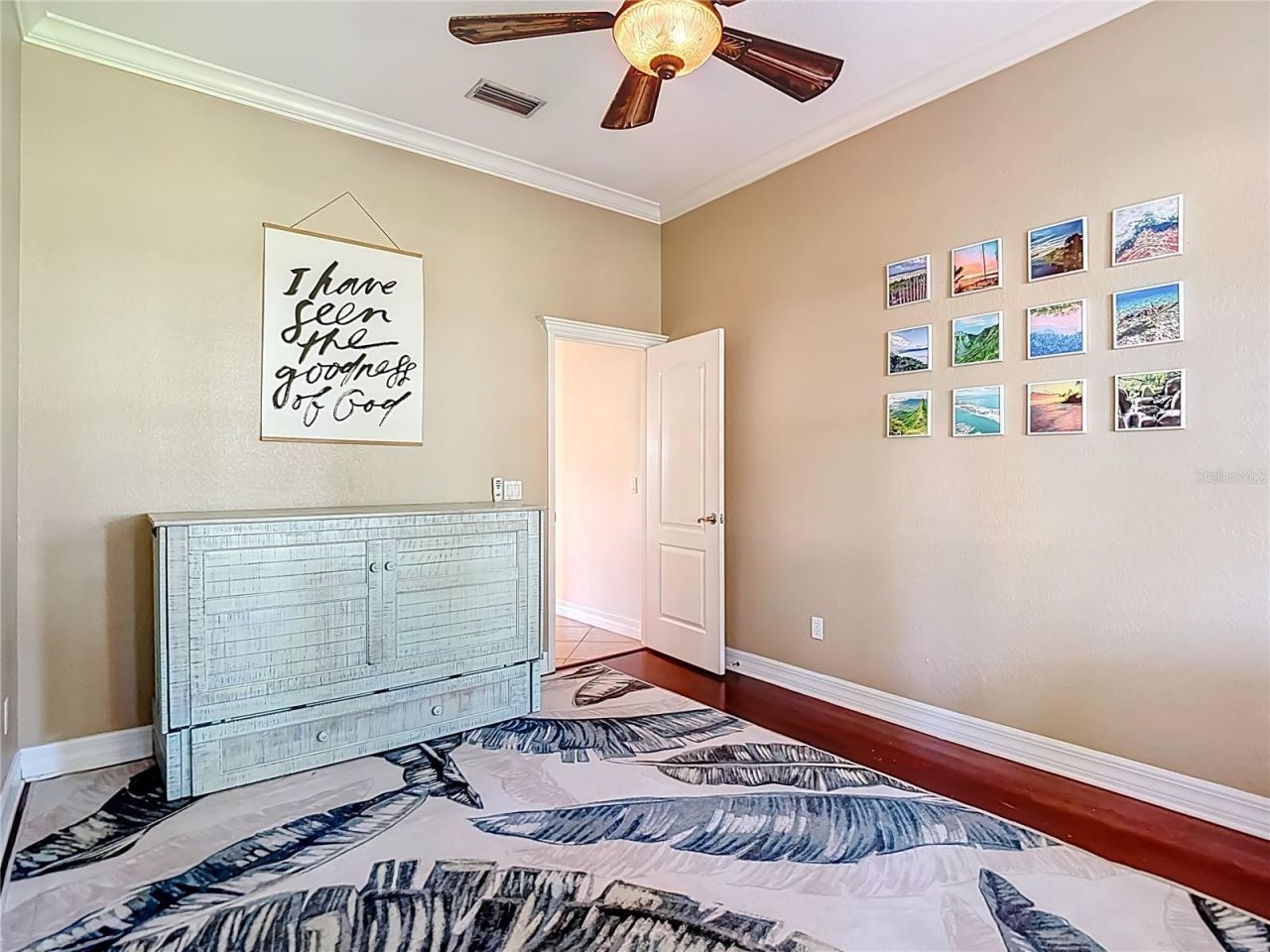 2425 Valrico Forest Drive , Valrico, FL 33594 Photo