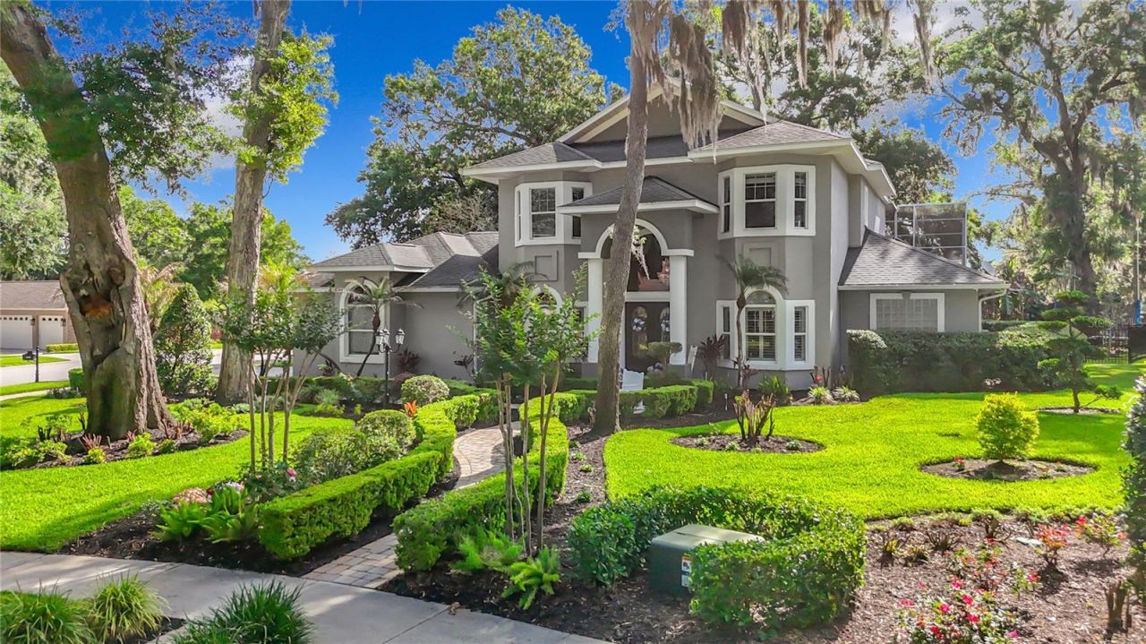 2425 Valrico Forest Drive , Valrico, FL 33594 Photo