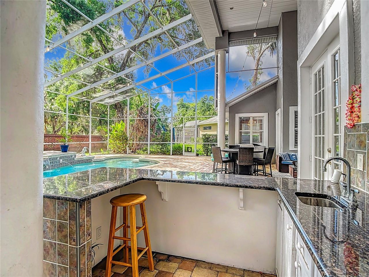 2425 Valrico Forest Drive , Valrico, FL 33594 Photo