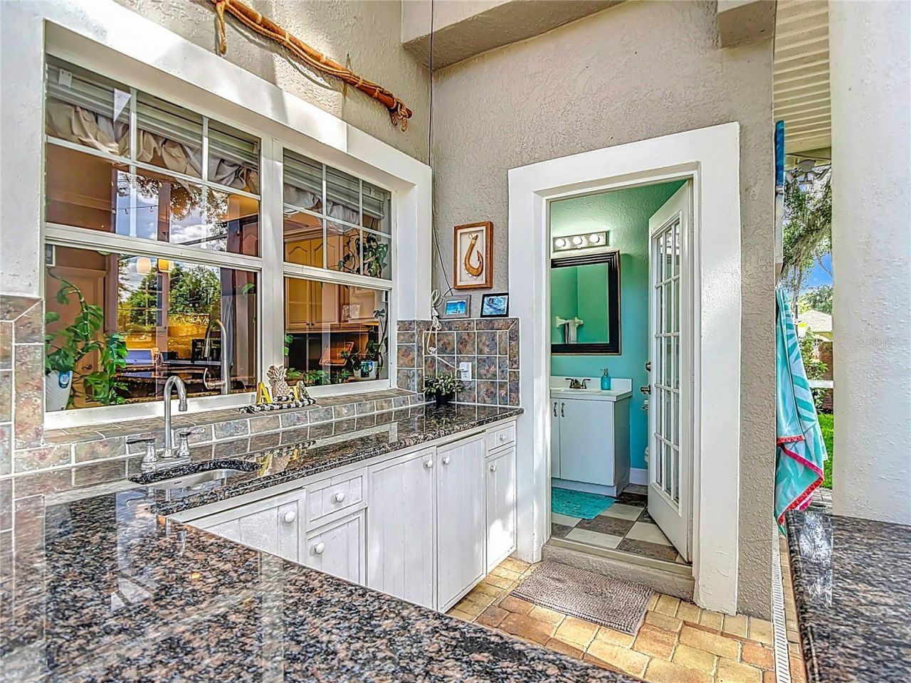 2425 Valrico Forest Drive , Valrico, FL 33594 Photo