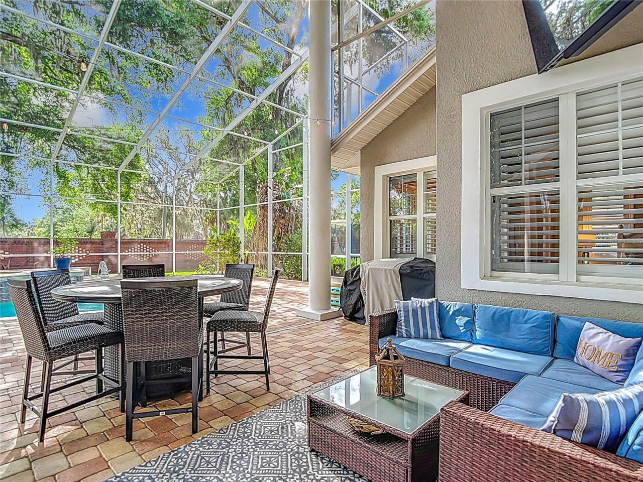 2425 Valrico Forest Drive , Valrico, FL 33594 Photo