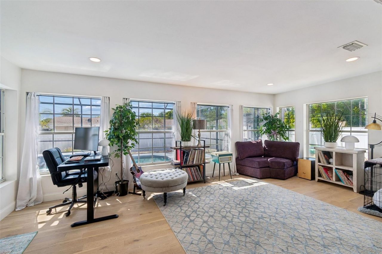 1850 Lombardy Drive, Clearwater, FL 33755 Photo