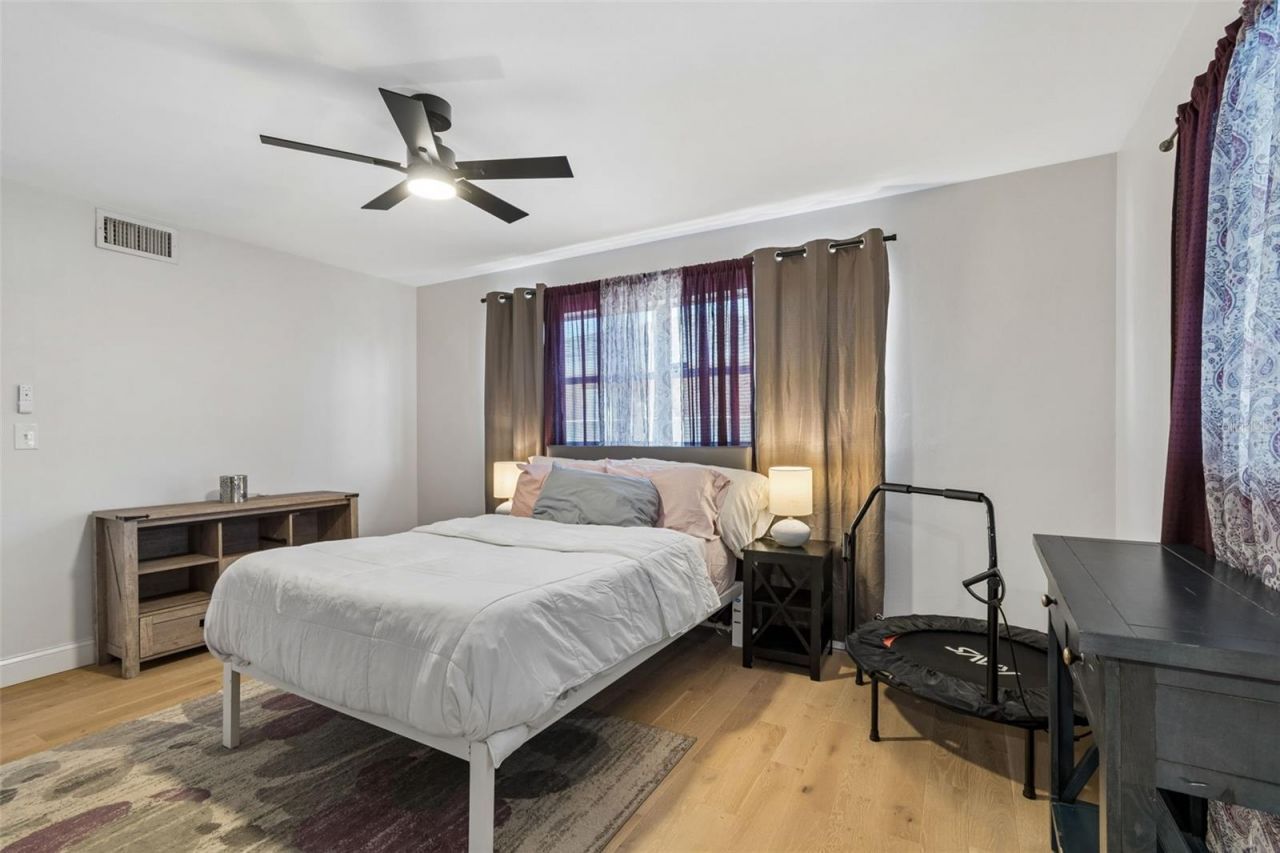 1850 Lombardy Drive, Clearwater, FL 33755 Photo