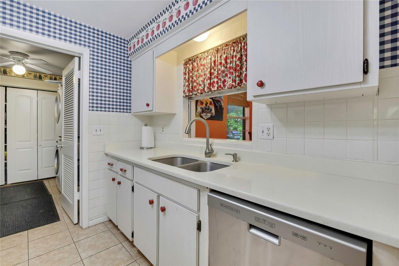 10 N Davis Street, Beverly Hills, FL 34465 Photo