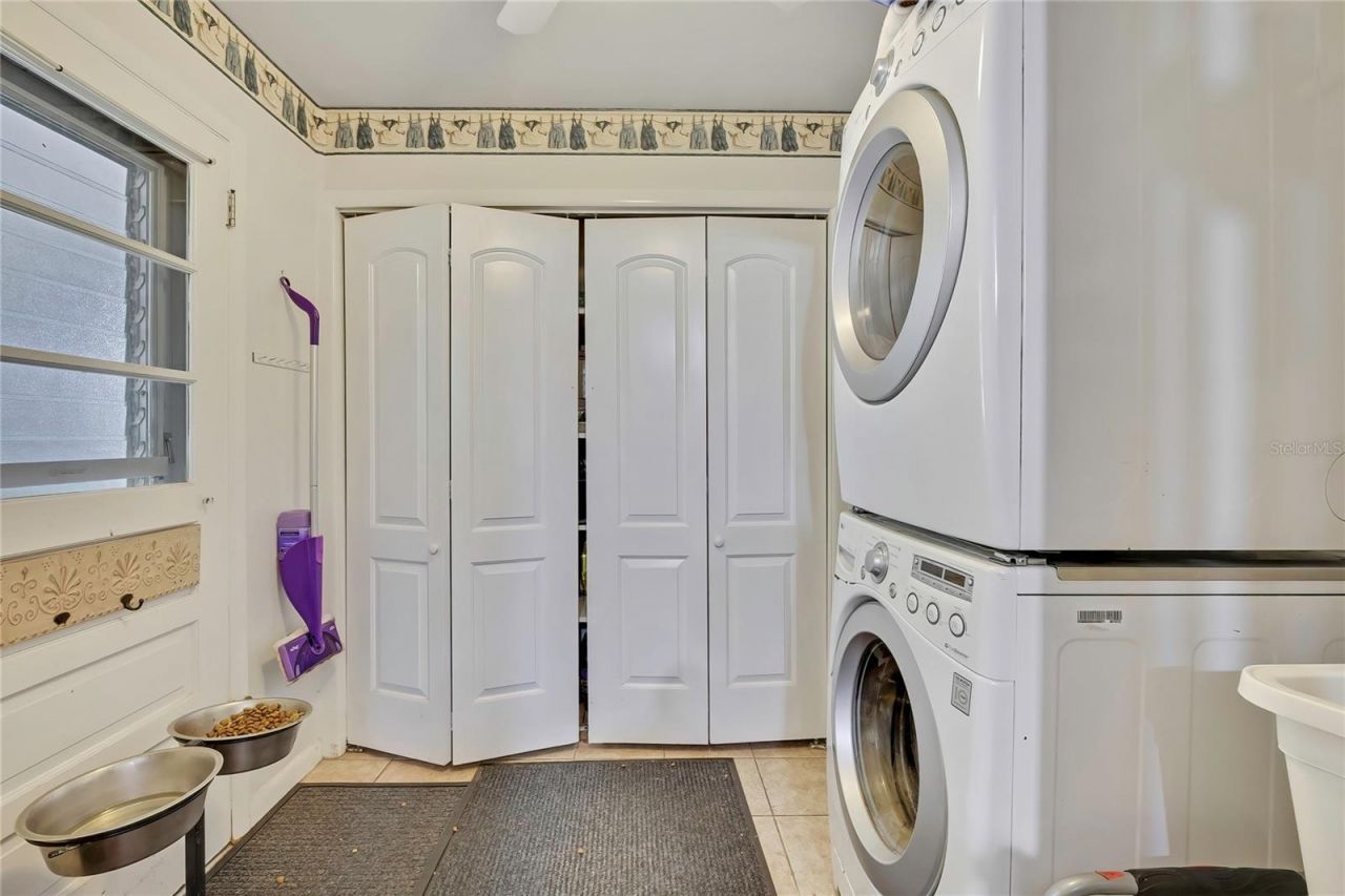 10 N Davis Street, Beverly Hills, FL 34465 Photo