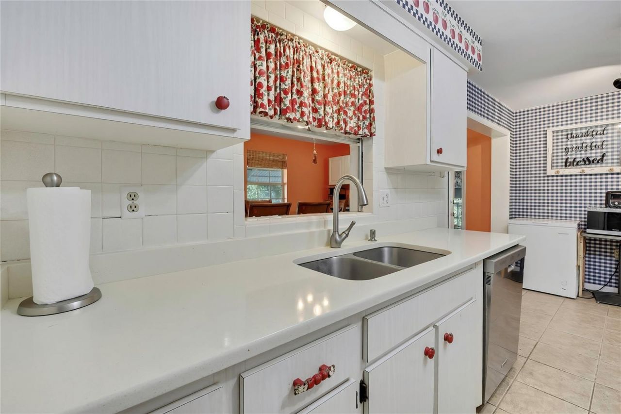 10 N Davis Street, Beverly Hills, FL 34465 Photo